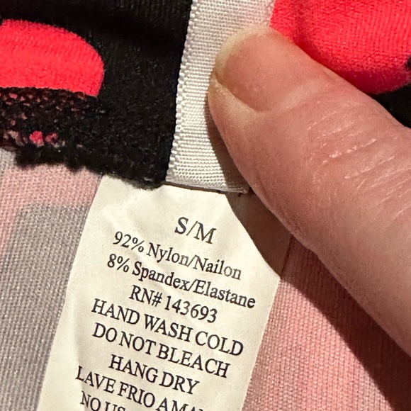 Full length leggings sz S/M flat seams - Picture 4 of 4